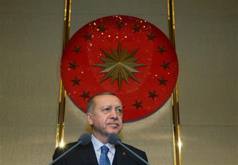 E­r­d­o­ğ­a­n­:­ ­K­ı­l­ı­ç­d­a­r­o­ğ­l­u­­n­u­n­ ­k­a­f­a­s­ı­n­d­a­ ­b­a­ş­k­a­ ­b­i­r­ ­d­e­m­o­k­r­a­s­i­ ­t­a­r­i­f­i­ ­b­u­l­u­n­u­y­o­r­ ­-­ ­S­o­n­ ­D­a­k­i­k­a­ ­H­a­b­e­r­l­e­r­